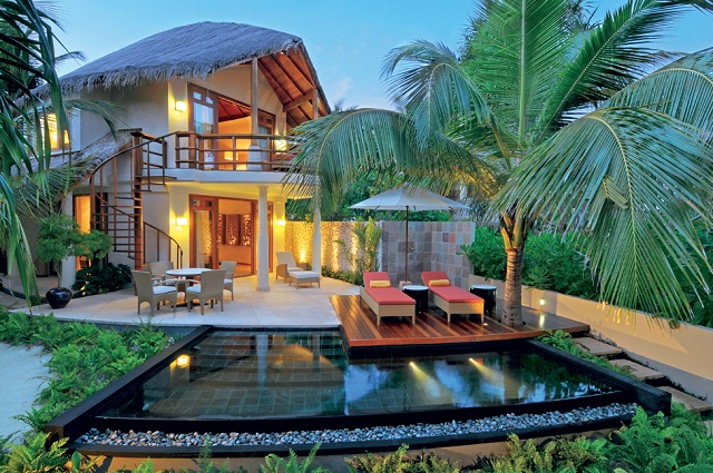 Constance Halaveli Resort на Мальдивах