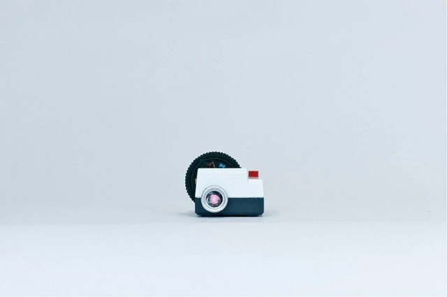 Projecteo: миниатюрный проектор для Instagram