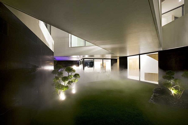 Дом Secret House от студии AGi Architects