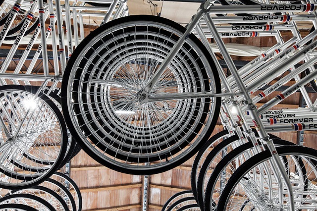 Велосипедная «паутина» Ai Weiwei