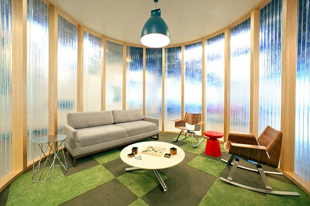 Дизайн интерьера офиса Aol от студии O+A