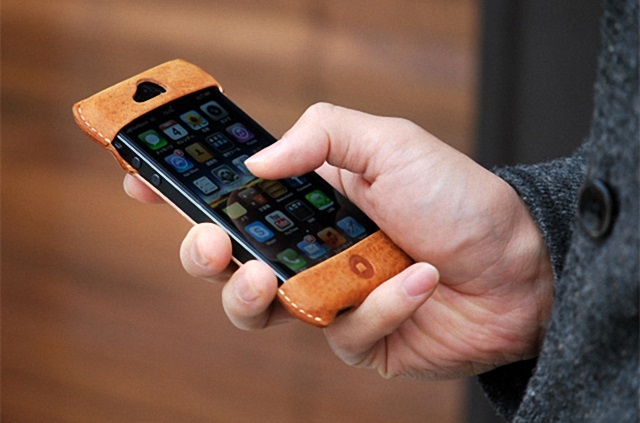 Бренд Roberu выпустил новый чехол для iPhone 5