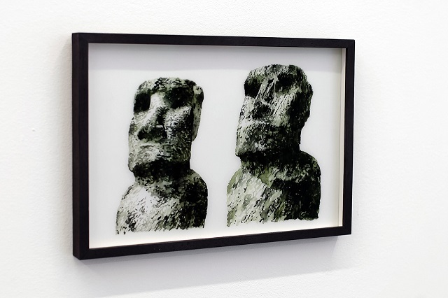 Выставка Даниэля Аршама “Easter Island”