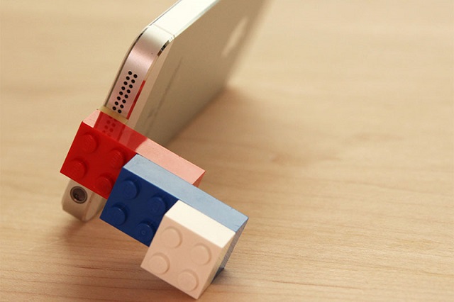 Lego-блок для iPhone от дизайнерской студии KBme2