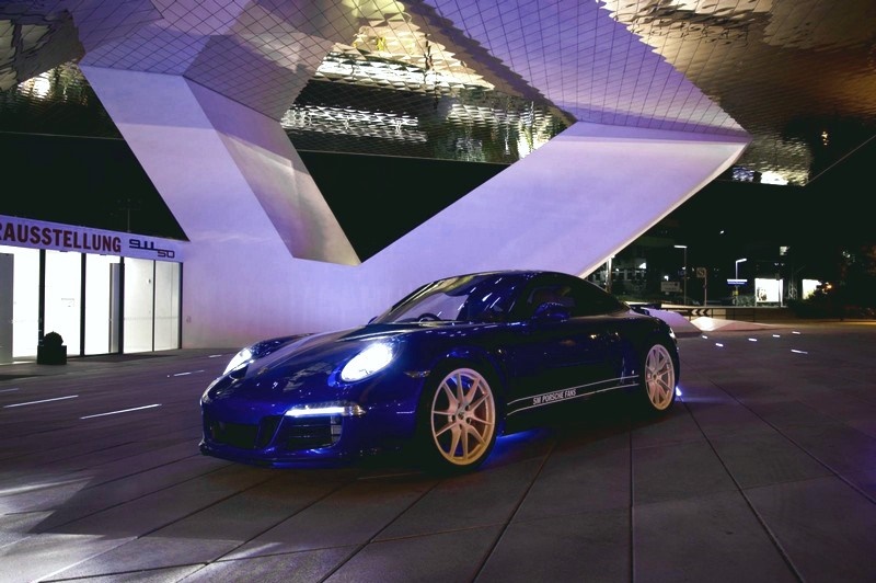 Porsche построила особый 911-й по заявкам пользователей Facebook