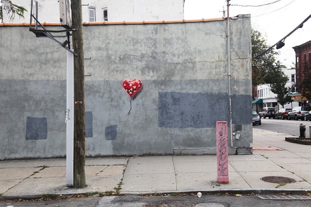 Новая работа Banksy появилась в Бруклине
