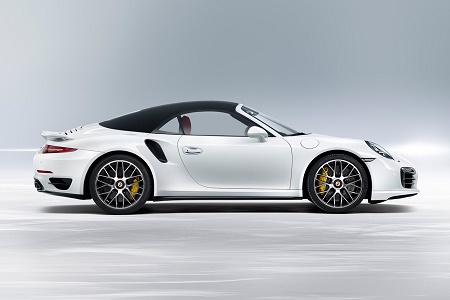 Porsche представила 911 Turbo и Turbo S Cabriolet 2014