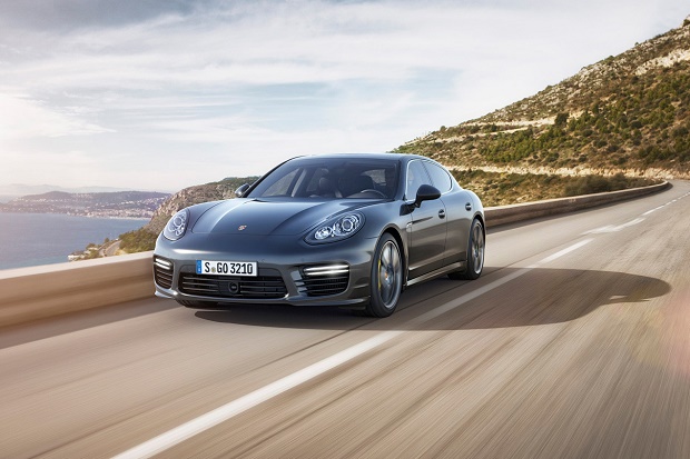 2014 Porsche Panamera Turbo S представлена официально