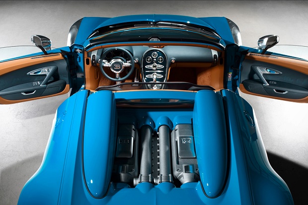 Bugatti представила новую спецверсию из серии «Легенды Бугатти»