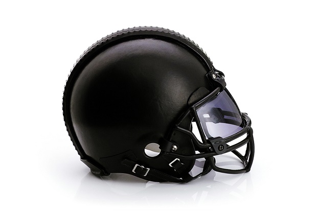 Дизайнерский шлем NFL от Public School x CFDA x Bloomingdale