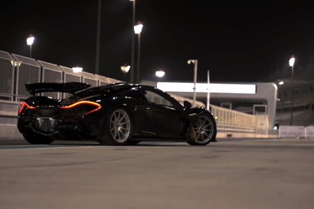 Видео огнедышащего суперкара McLaren P1