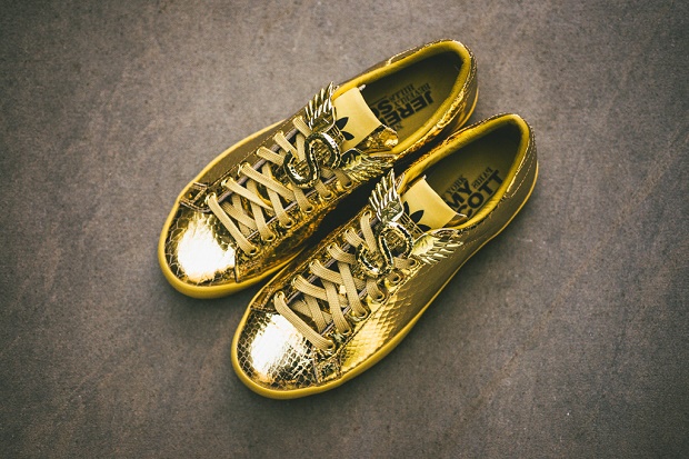 Кеды JS Rod Laver “Gold Foil” от adidas Originals by Jeremy Scott Весна 2014