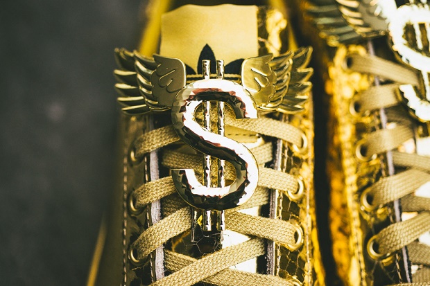 Кеды JS Rod Laver “Gold Foil” от adidas Originals by Jeremy Scott Весна 2014