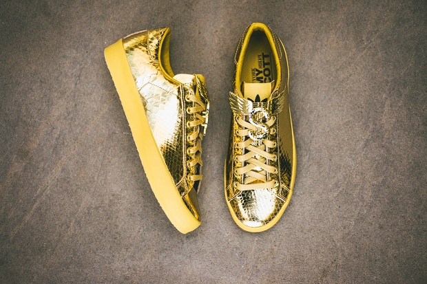 Кеды JS Rod Laver “Gold Foil” от adidas Originals by Jeremy Scott Весна 2014