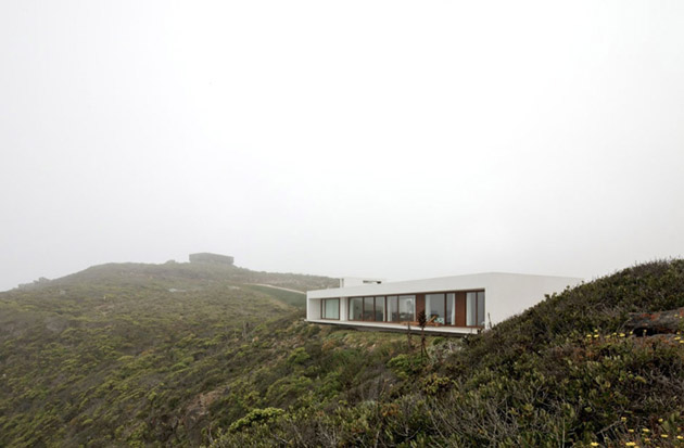 Дом на берегу Тихого океана в Чили