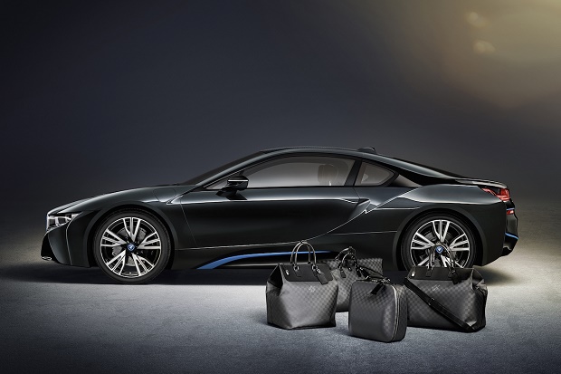Коллекция багажа Louis Vuitton для BMW i8
