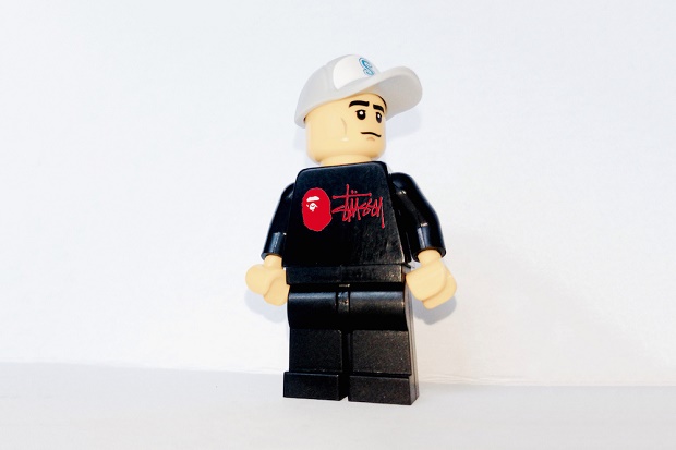 Эдли Рамли представил фигурки Lego с самыми крутыми брендами