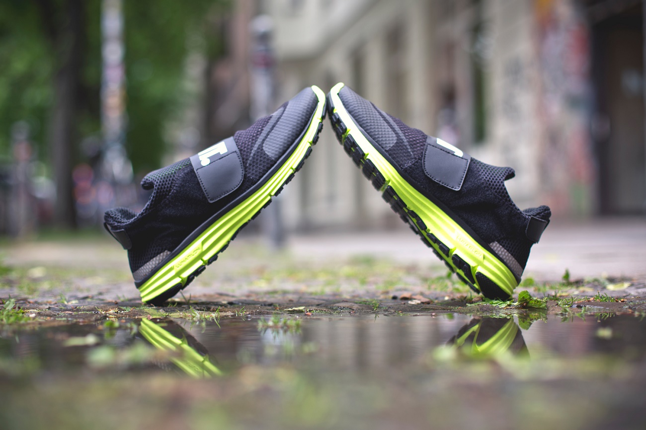 Кроссовки Nike LunarFly 306 “Black/Volt”