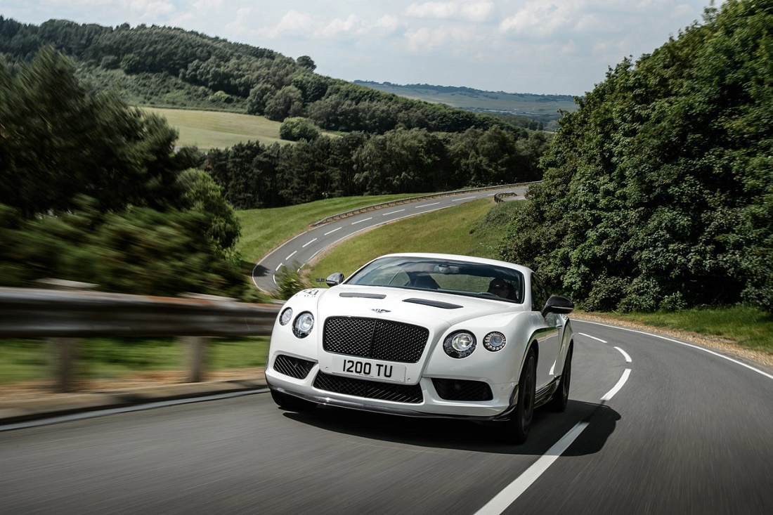 Bentley представила облегченный Continental GT3-R