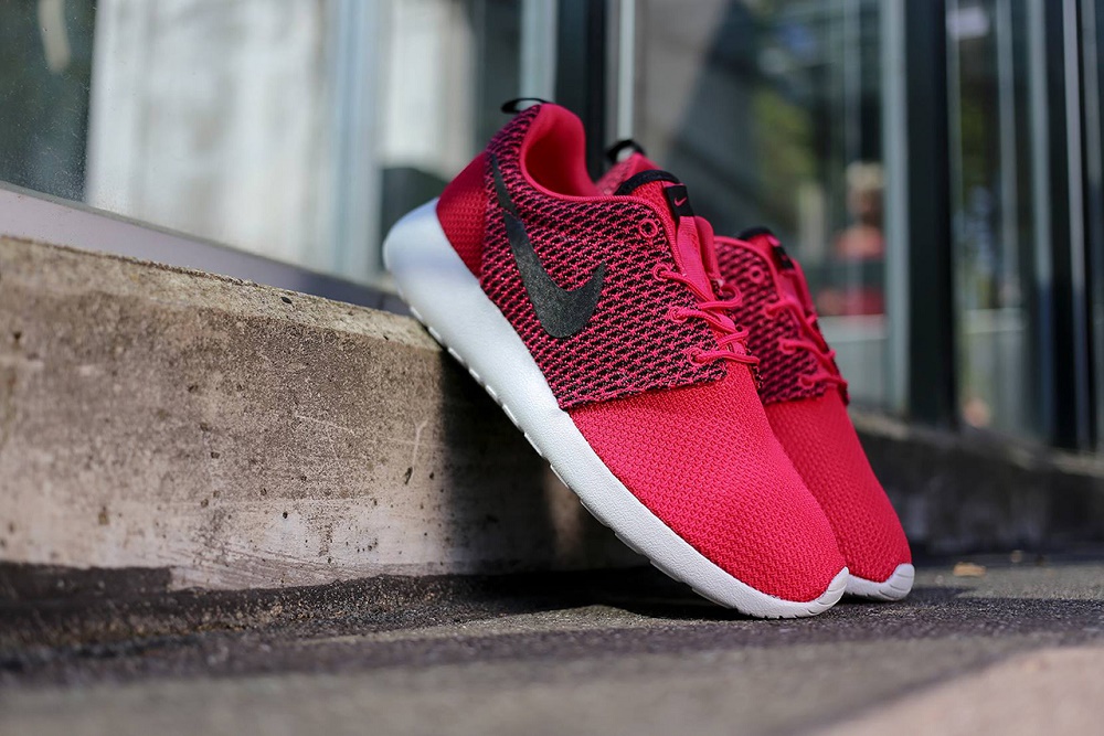 Кроссовки Nike Roshe Run “Fuchsia”