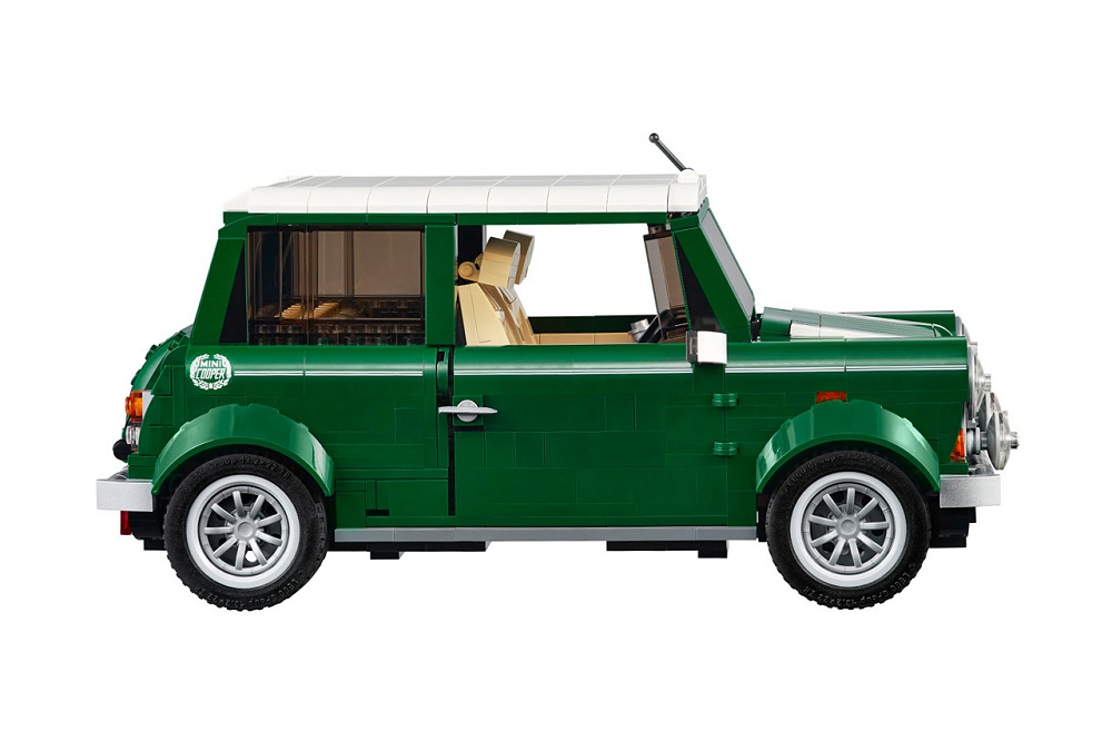 Производитель игрушек LEGO выпустил сборную модель Mini Cooper