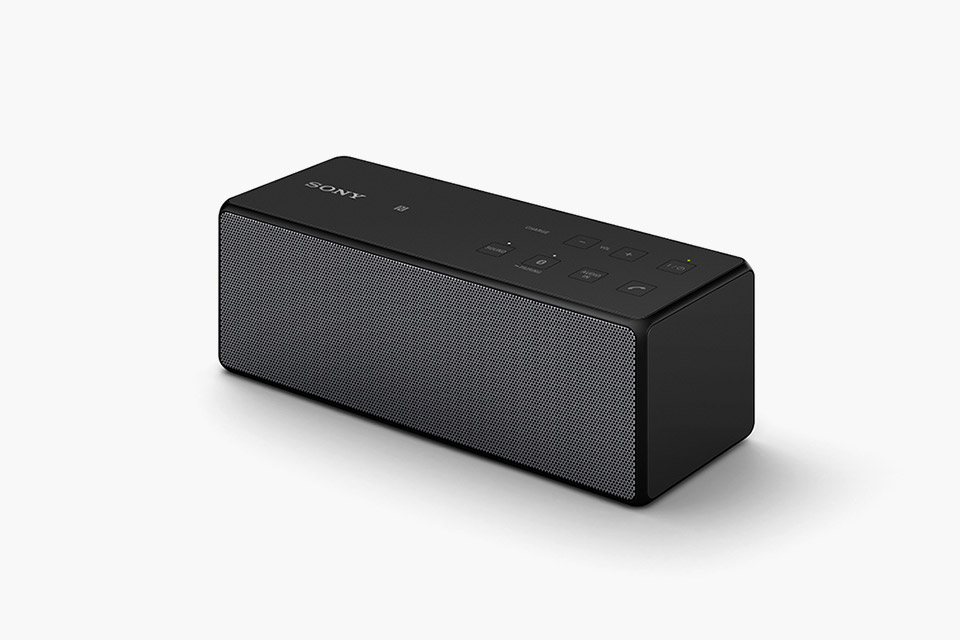 Sony предлагает портативную Bluetooth аудиосистему SRS-X3