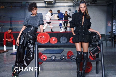 Бинкс Уолтон и Кара Делевинь в рекламной кампании CHANEL 2014