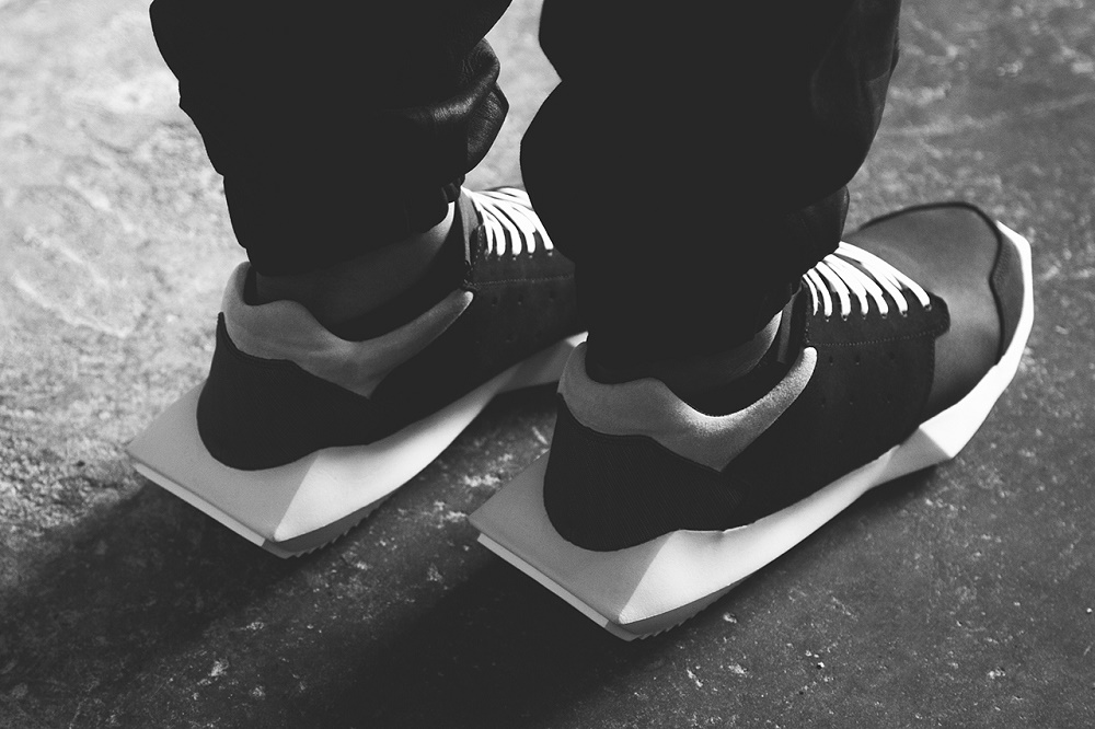 Детальные снимки кроссовок Rick Owens x adidas Tech Runner сезона Весна/Лето 2014