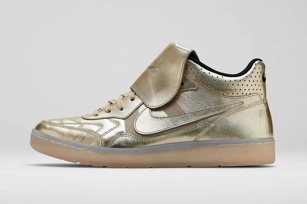 Коллекция кроссовок Nike Sportswear “Gold Hypervenom” Лето 2014