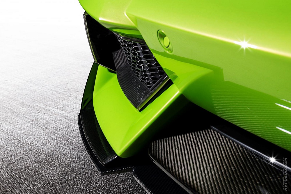 Lamborghini Aventador-V Roadster The Hulk от Vorsteiner
