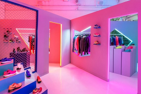 Оригинальный дизайн магазина Nike в Нью-Йорке от Robert Storey Studio