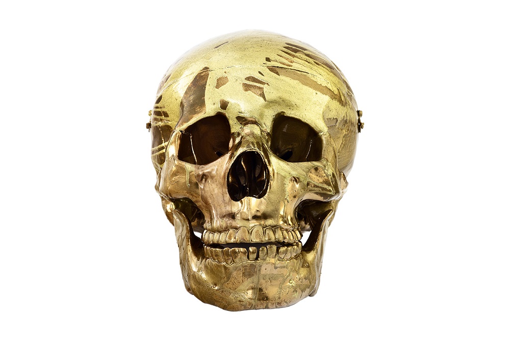 Золотые черепа Дэмиена Херста выставлены на продажу за 62 000 долларов каждый
