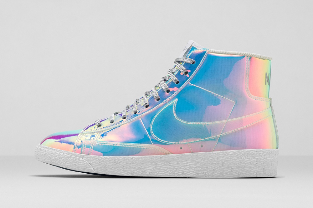 nike blazer mid iridescent