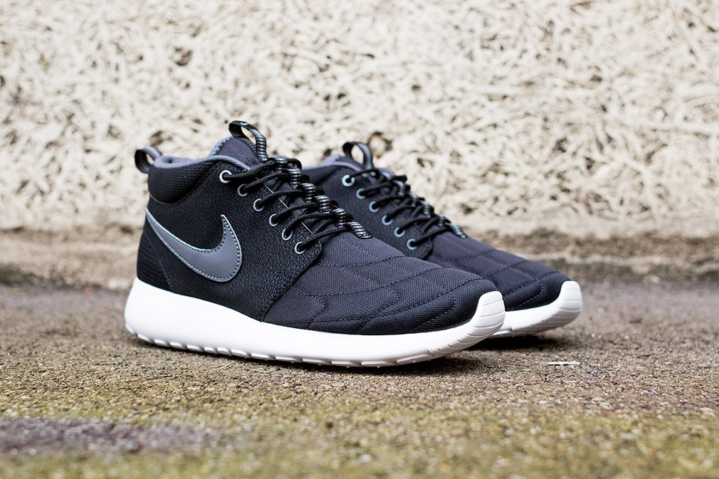 Кроссовки Nike Roshe Run Mid “Black & Grey”