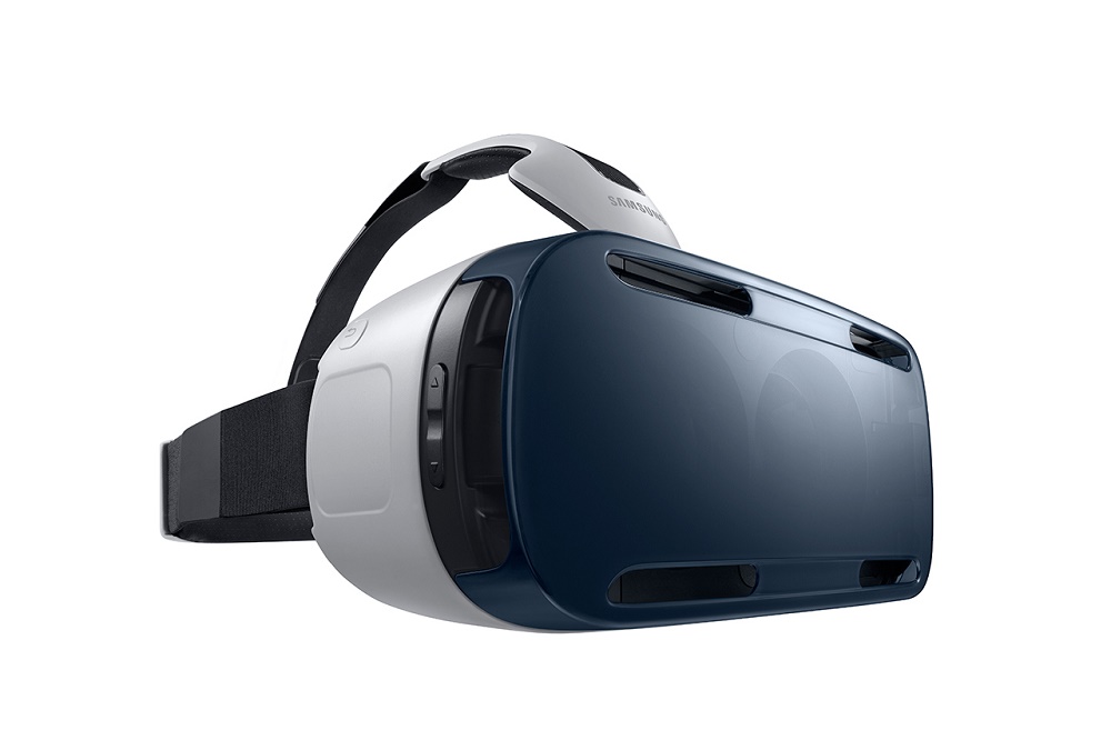Samsung представила шлем виртуальной реальности Gear VR