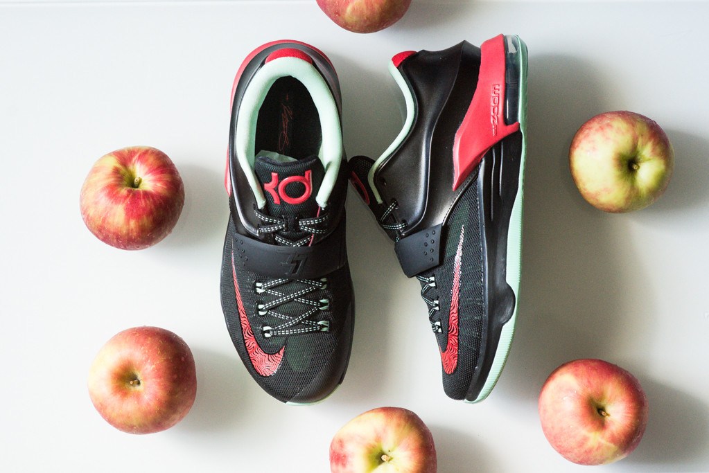 Кроссовки Nike KD7 “Good Apples”
