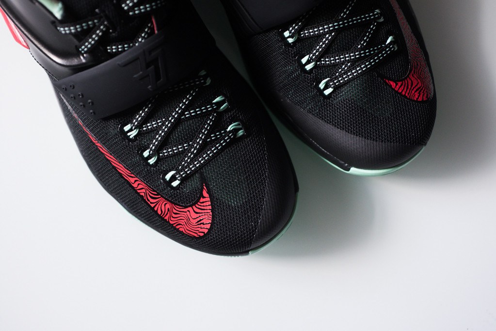 Кроссовки Nike KD7 “Good Apples”