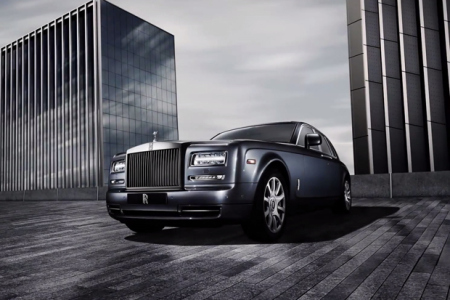 Rolls-Royce выпустил лимитированную серию Phantom Metropolitan