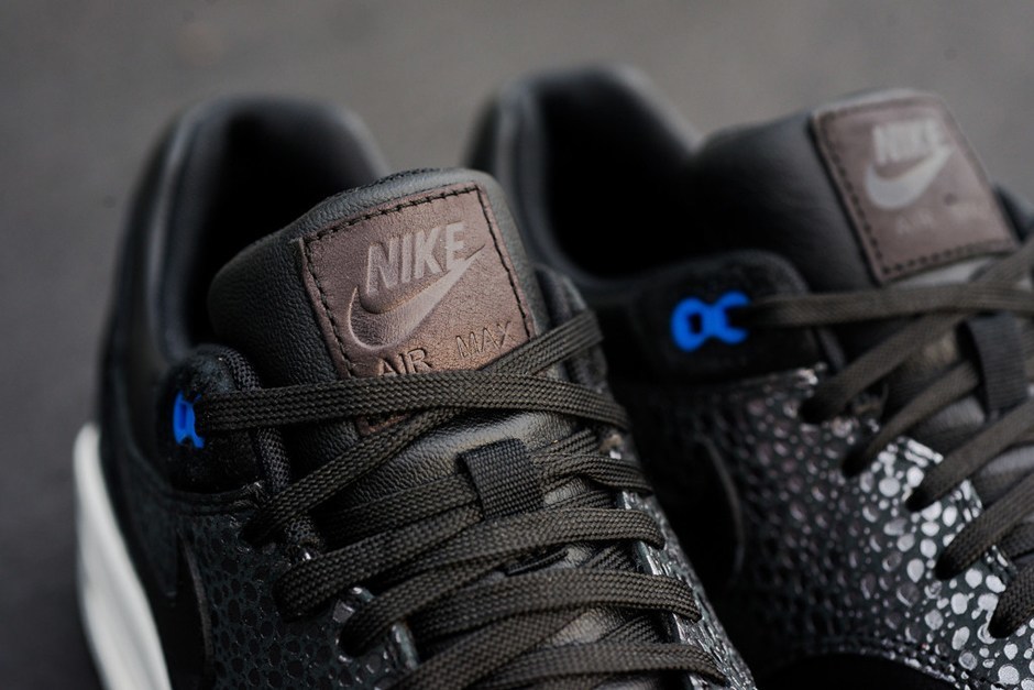 Детальные снимки кроссовок Nike Air Max 1 Deluxe 