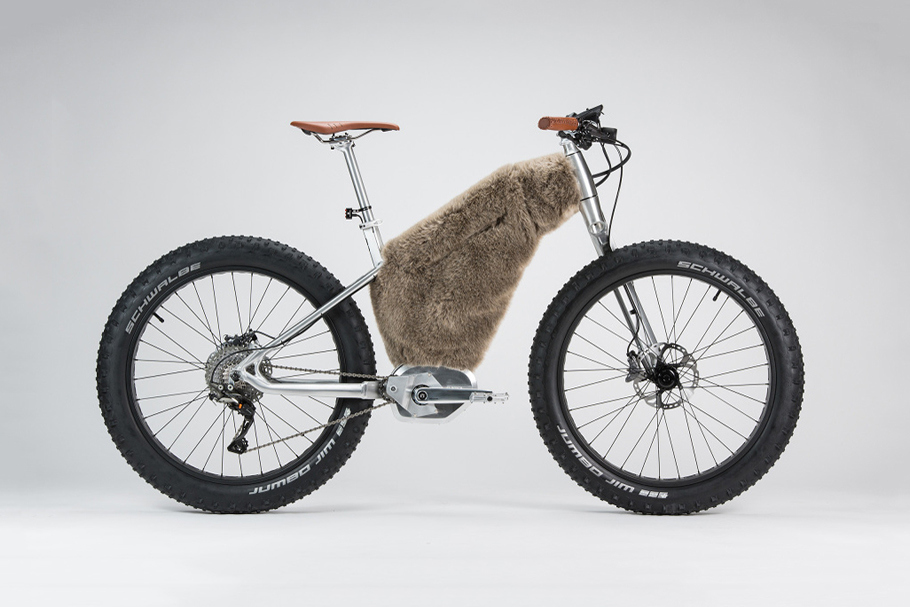 Филипп Старк и Moustache Bikes создали коллекцию электрических велосипедов