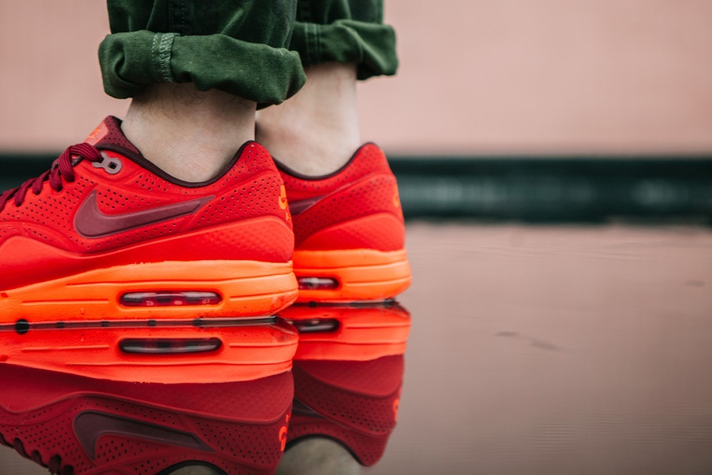 Кроссовки Nike Air Max 1 Ultra Moire 
