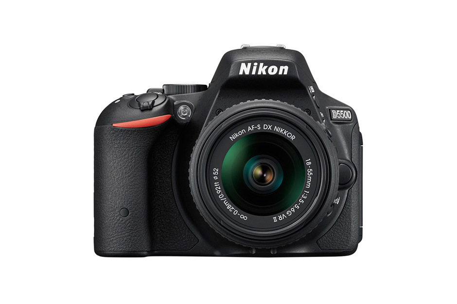 Самая компактная и лёгкая DSLR Nikon D5500 с поворотным сенсорным экраном