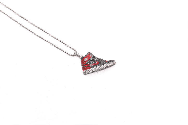 Ювелирное украшение Air Jordan 1 Diamond Pendant от Mr. Flawless