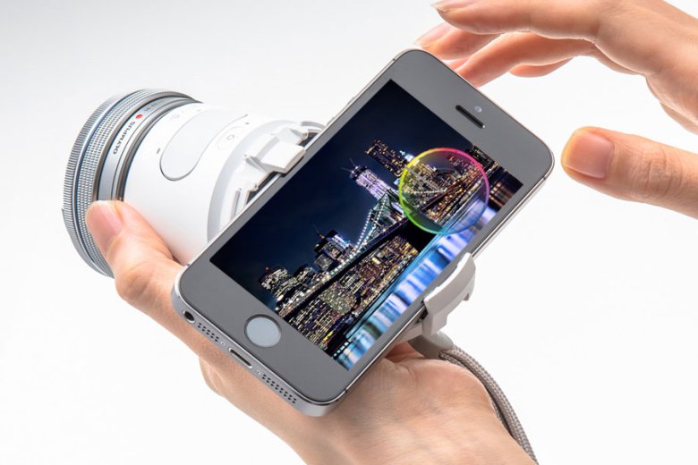 Olympus представила беспроводную камеру Air A01 для смартфонов