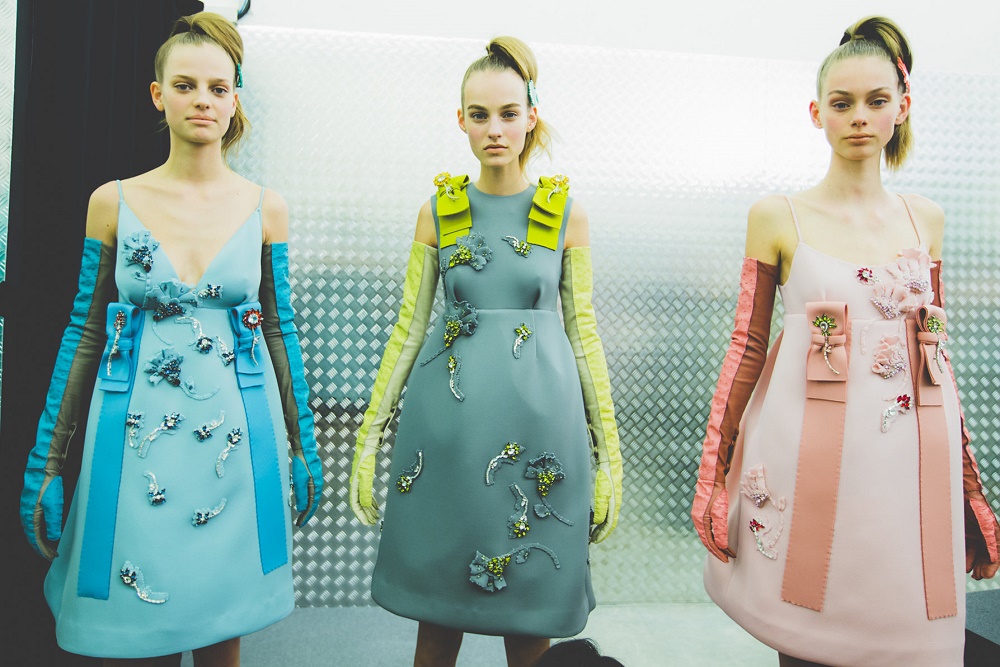 Коллекция женской одежды Prada Осень 2015