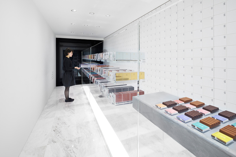 Магазин шоколада с 3D-витриной в Токио