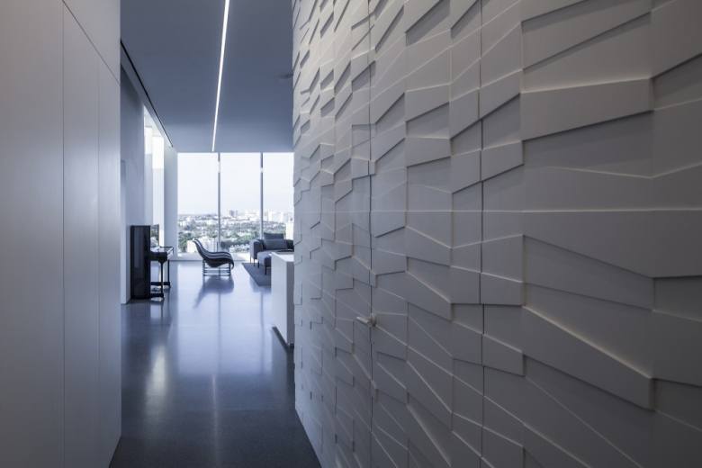 Пентхаус Layers of White в Тель-Авиве от Pitsou Kedem Architects