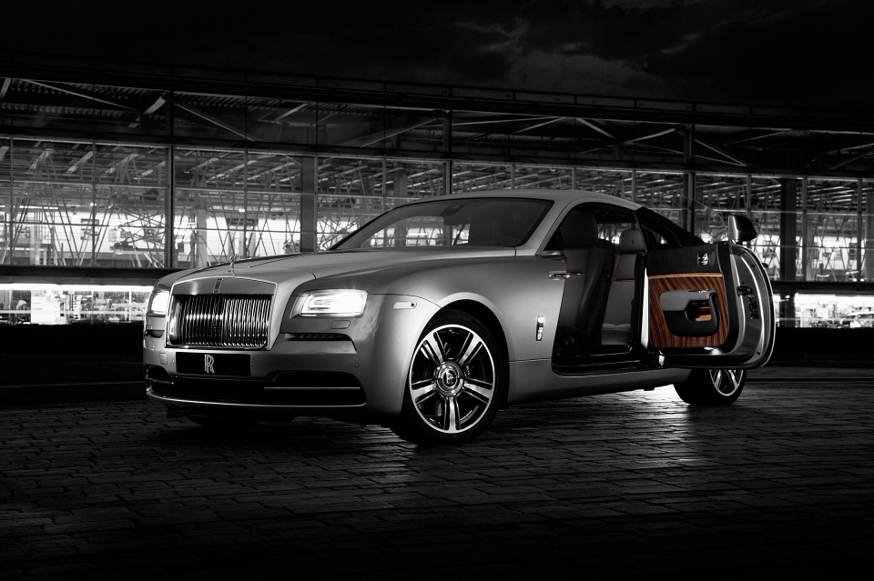 Rolls-Royce посвятила специальный Wraith кинематографу