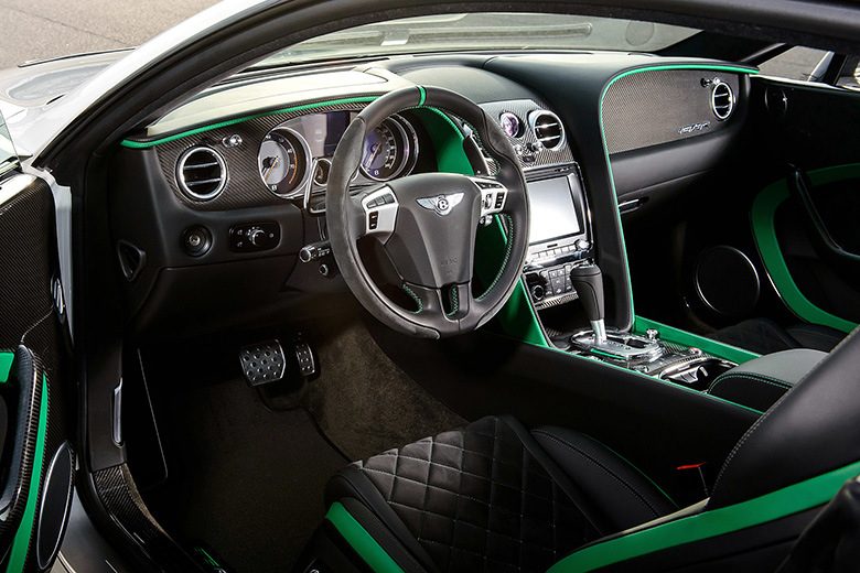 Роскошный суперкар Bentley Continental GT3-R