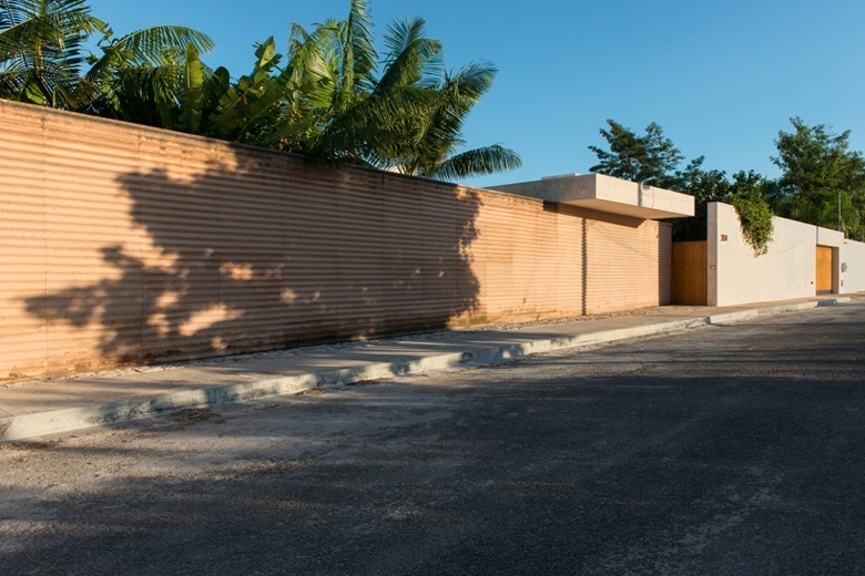 Особняк Casa GD от Reyes Rios + Larrain Architects